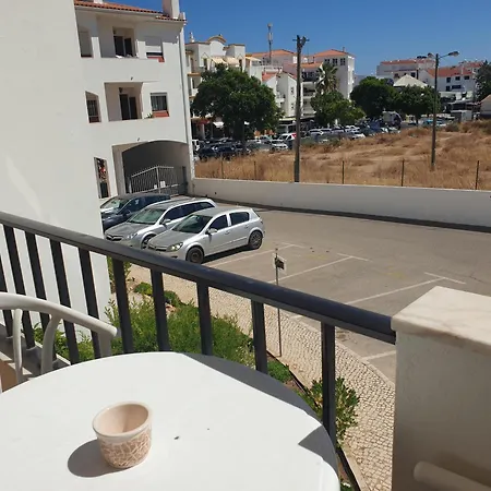 Apartament On The Strip Albufeira