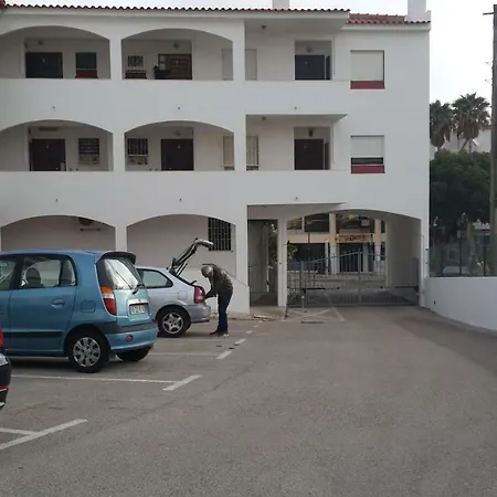 On The Strip البوفيرا