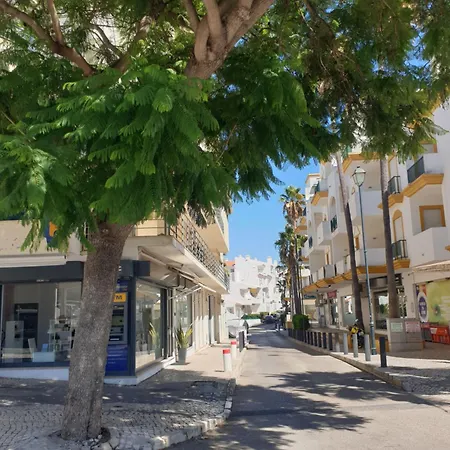 On The Strip Albufeira