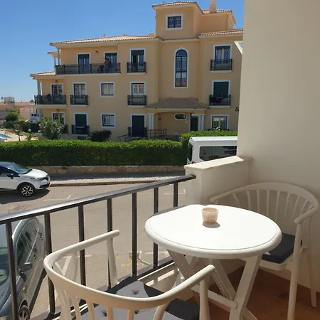 On The Strip * Албуфейра