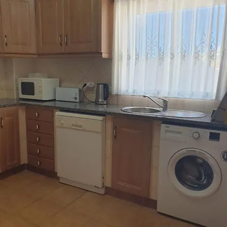 On The Strip Апартаменты *