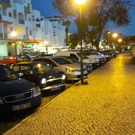 On The Strip Албуфейра