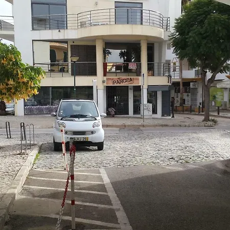 Appartement On The Strip Albufeira